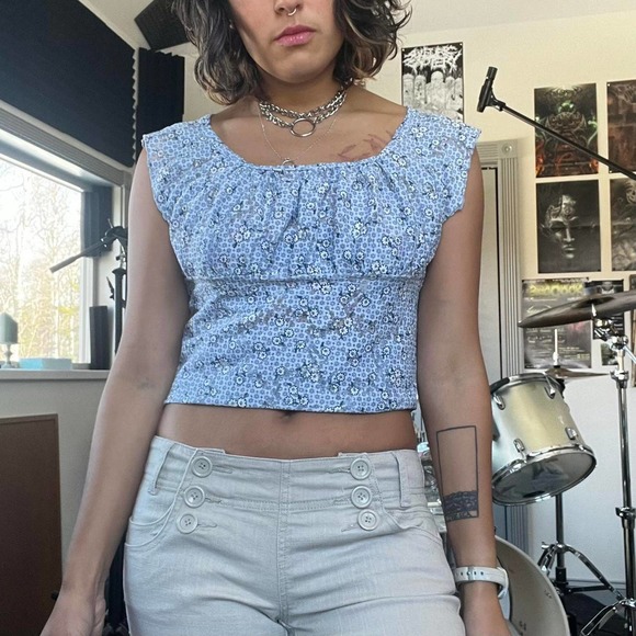 Mesh milkmaid top blue ditsy - Picture 3 of 4